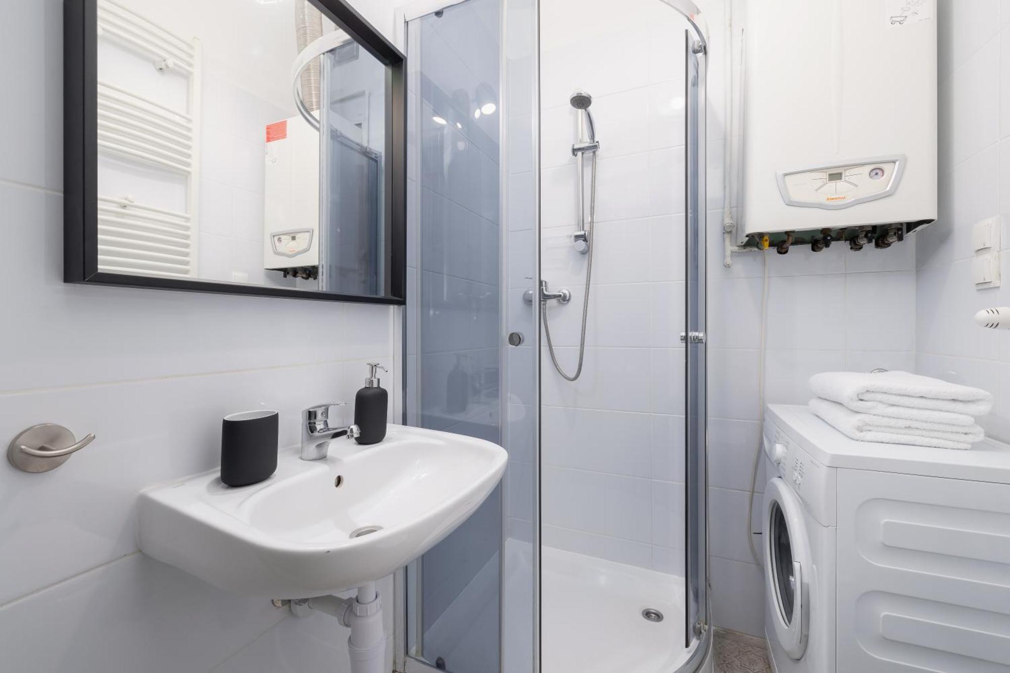 1-Bedroom Apartment - Dluga 65 Street クラクフ エクステリア 写真