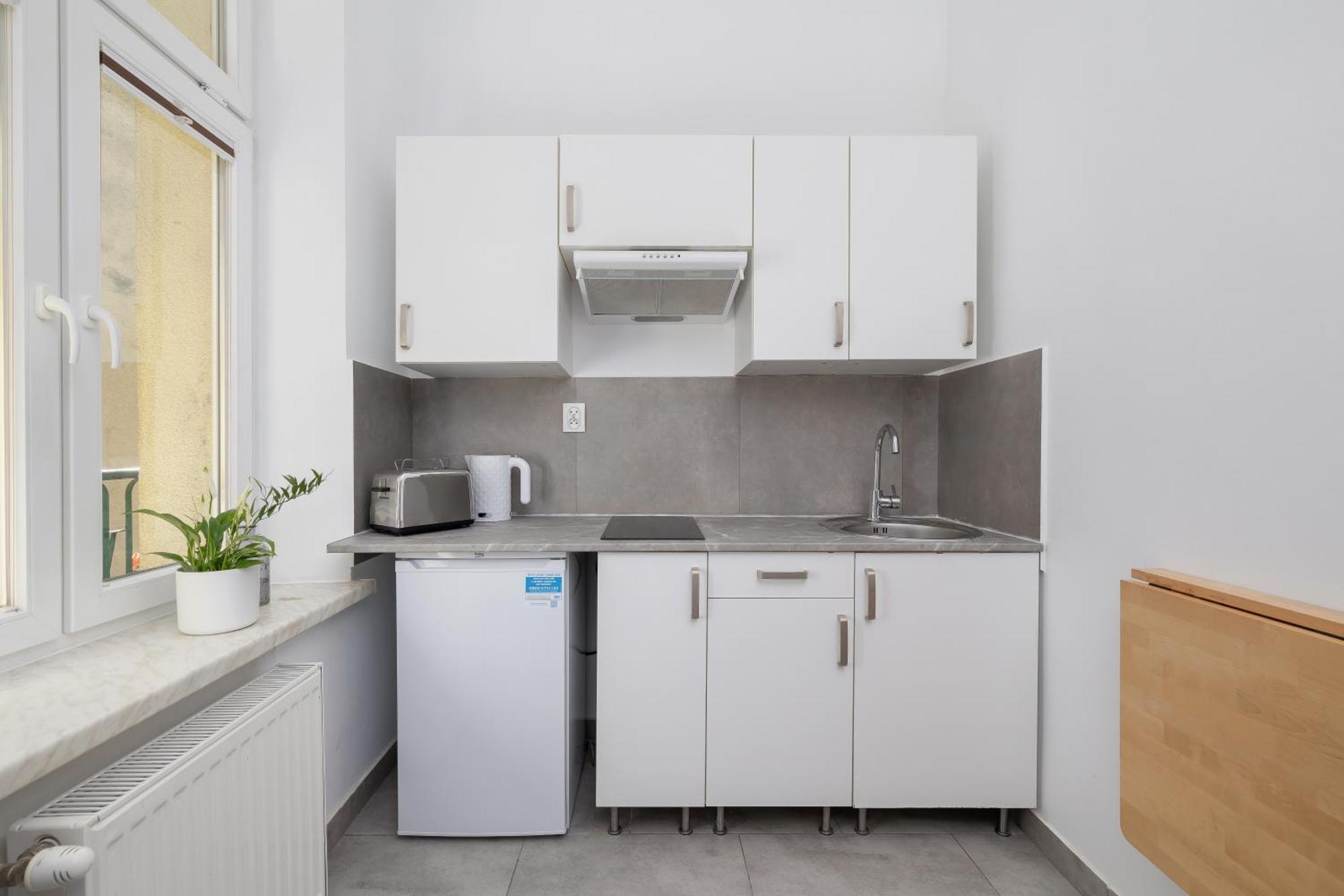 1-Bedroom Apartment - Dluga 65 Street クラクフ エクステリア 写真